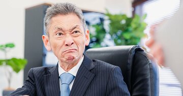 なぜか部下と張り合う「マウンティング上司」を放置した職場の末路とは？