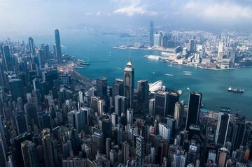 中国アリババ、香港市場への上場を申請 非公開方式で