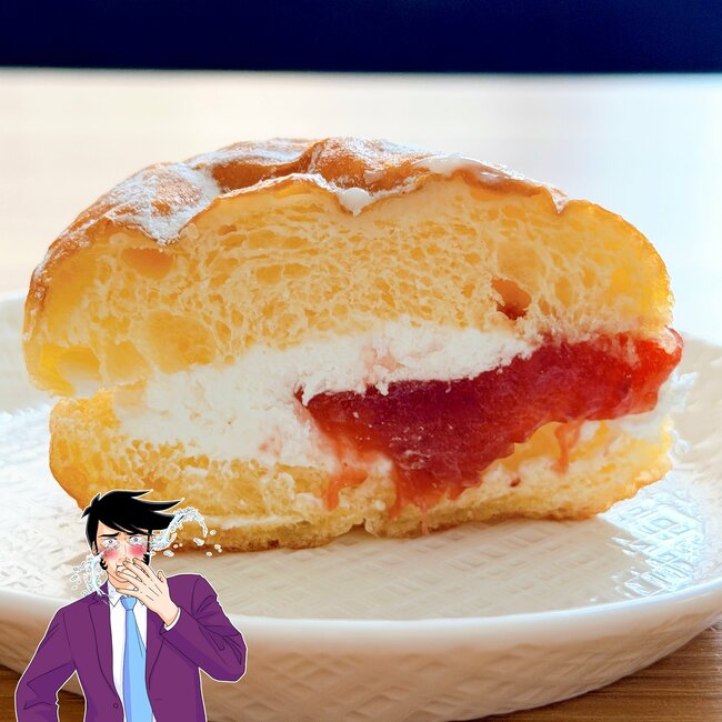 【不二家】「見た目からもう美味しい」厚みたっぷりの“生ドーナツ”ふわふわで幸せすぎた！「クリームたっぷり」「めちゃくちゃ美味しかった」《実食レビュー》