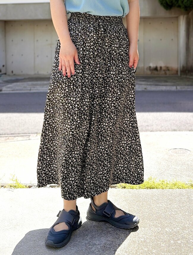 「涼しい！」「2枚目です」ハニーズの“スカートみたいなパンツ”ひんやり冷たくて気持ちいい！「サラサラの薄い生地なので、真夏にピッタリ」
