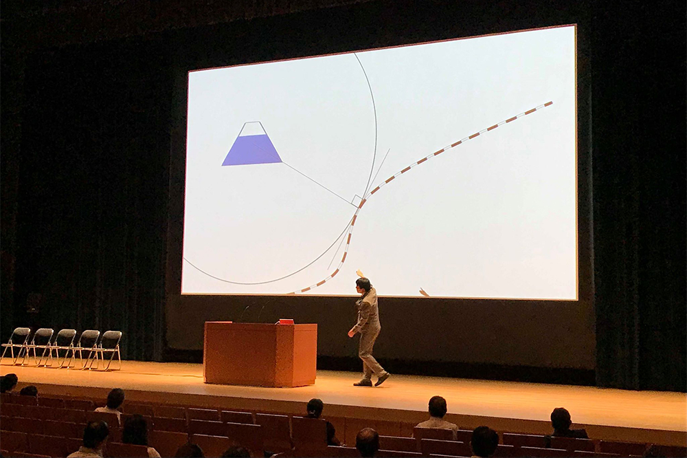 「50mを走る速さとお年玉の額の因果関係は?」小学生から始めたい探究の学び