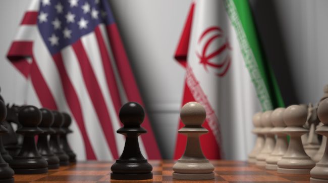 米国とイランはなぜ対立するのか？半世紀以上も続く「危うい構図」