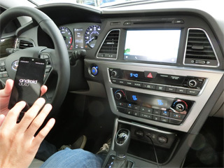 アップル・グーグル「クルマ支配」へ本格始動 <br />自動車産業は敗北の道を歩むのか!?