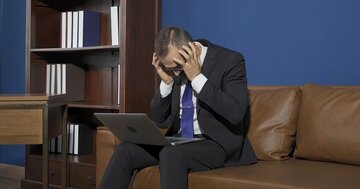 たった1通のメールが1万8700人を命の危険に…英政府職員が見落とした「表計算ファイルの非表示データ」の恐怖