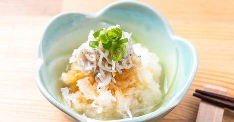 「なんだか疲れが抜けない…」食べすぎた後にやさしい食べ方
