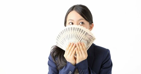「初任給が30万の会社って怪しくないですか？」新卒の初任給について考える
