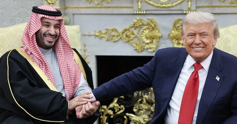 サウジやUAEに参戦の動き、イランへの忍耐「無限でない」