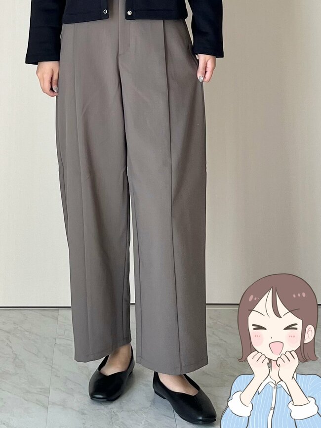「痩せて見える!」「全色購入した」GUの“1990円ワイドパンツ”たっぷり着回せてコスパ抜群です!「脚の形が全く出ない!」