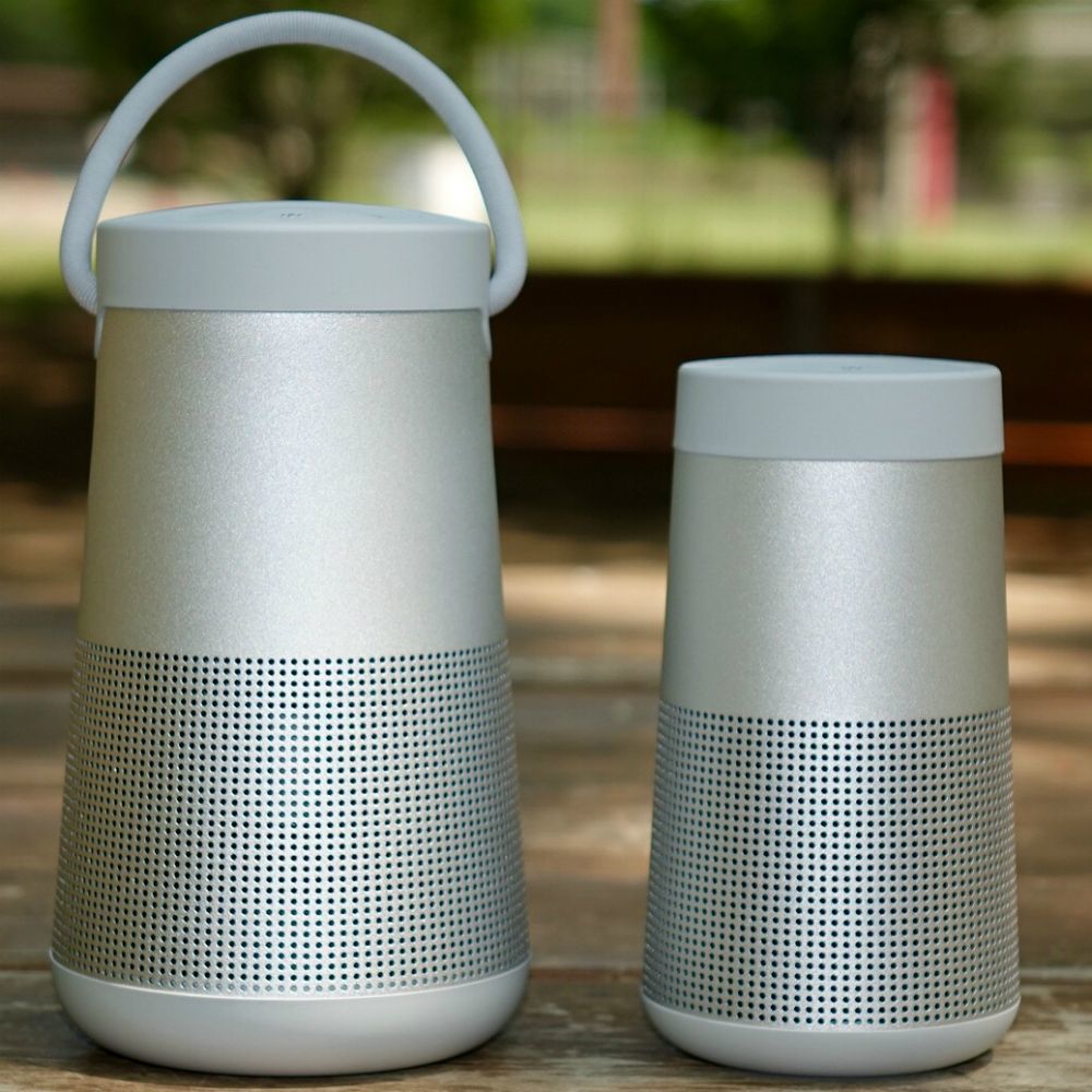 ステレオが最高！ 小型スピーカーの弱点消したBOSE SoundLink Revolve