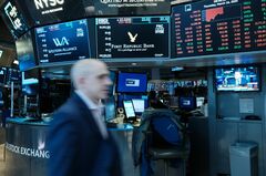 クレディ・スイス買収、米当局の期待と懸念
