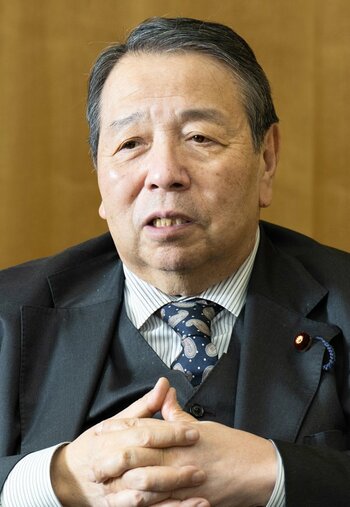 村上誠一郎・総務相