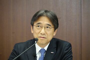 高額iPhoneどう売れば キャリア悩む