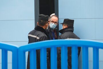コロナ起源調査に広がる不信、WHOは暫定報告見送り