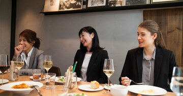 「とりあえずビール!」「デザートは別腹」って英語で何て言う?