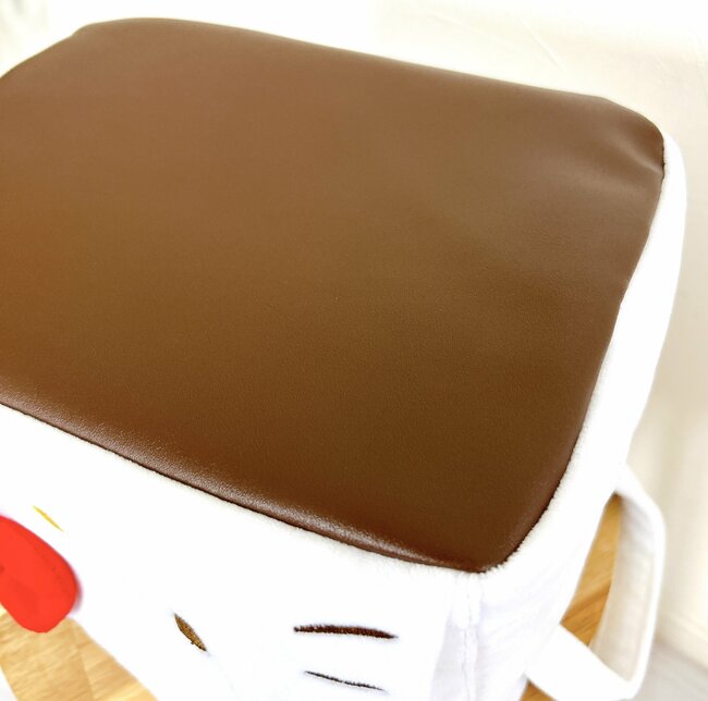 リビングがスッキリ片付いた!しまむらで見つけた「キティちゃんの収納ケース」全部屋に置きたいかわいさなんです!