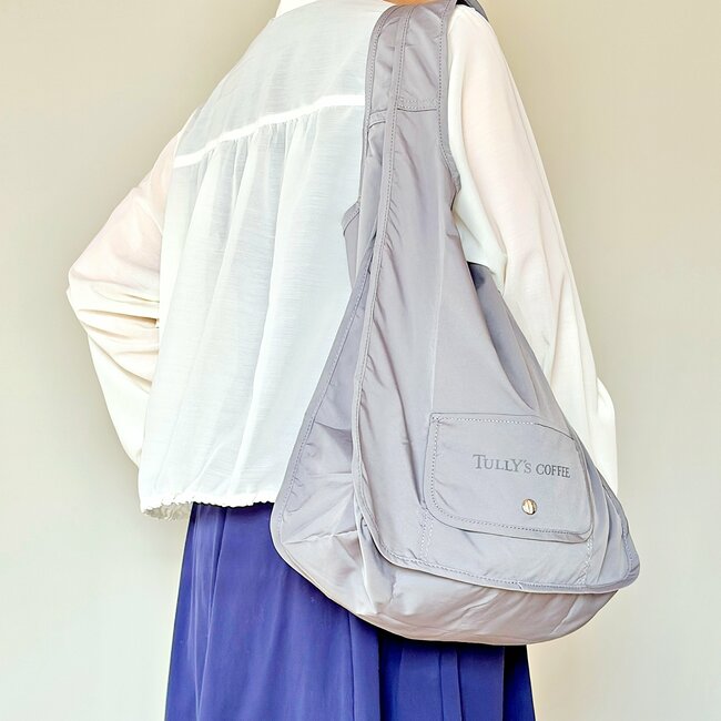 お出かけの必需品になった!タリーズの「クルクルたためるエコバッグ」マチが広くて収納力バツグン!《購入レビュー》
