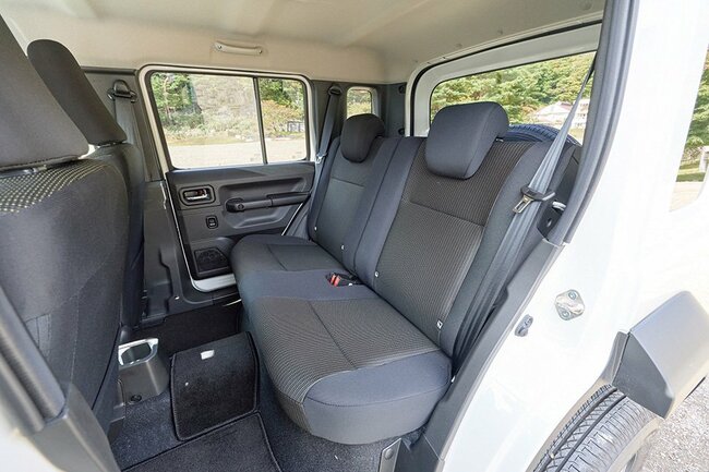 ジムニー・ノマドFCリアシート