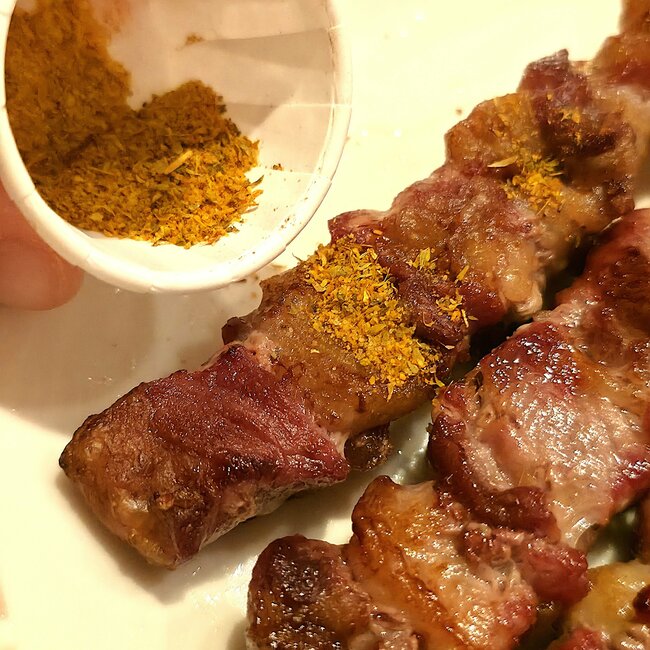 マジで行くたびに頼んじゃう。サイゼリヤの「絶品サイドメニュー」アレンジも色々できるし何皿でも食べたくなっちゃうよ…！