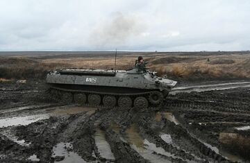 ロシア市場に強まる逆風、侵攻リスクで下げに拍車