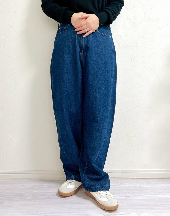 「色違いで3種購入」無印良品の“ゆったりパンツ”丸みのあるフォルムが可愛すぎる！「本当に買って良かった」「だらしなく見えないです」