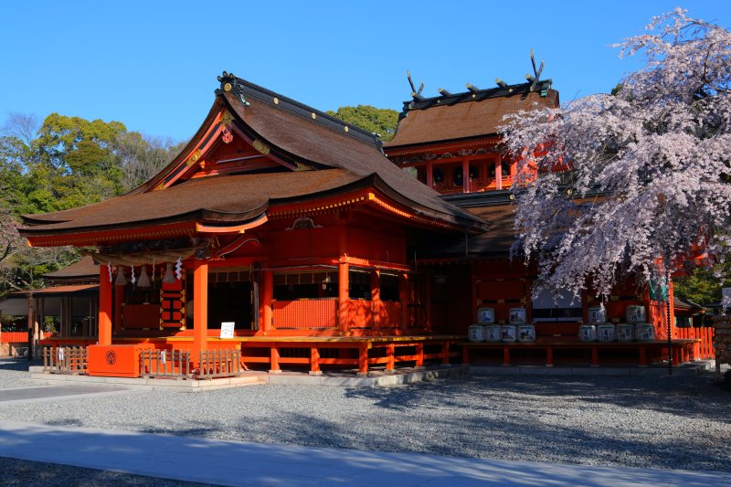 【話題沸騰！】「富士山噴火」を防ぐための神社に祭られている神様は？