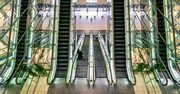 2021年も「宿泊4割減、外食3割減」、対人接触型サービスの深刻度