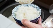 日本人男性は米飯が心臓の保護に、女性は米・パン・麺で関連なし