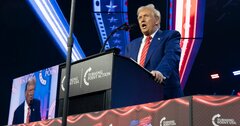 トランプ氏就任式へ企業献金続々と　慎重姿勢一転　トヨタも