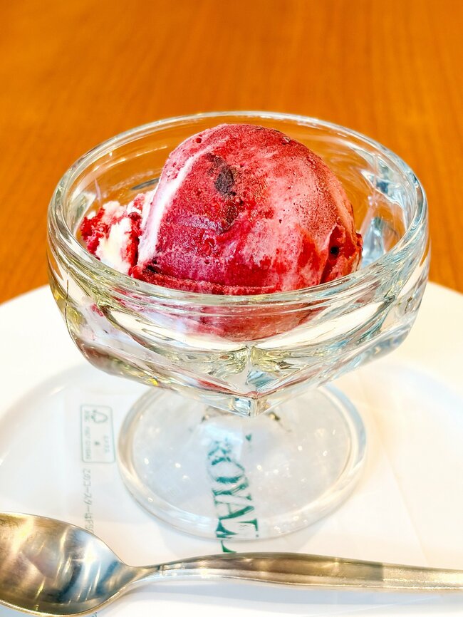 「牡蠣がゴロゴロ」ロイヤルホストの“平日限定スペシャルランチ”贅沢感がとんでもない！
