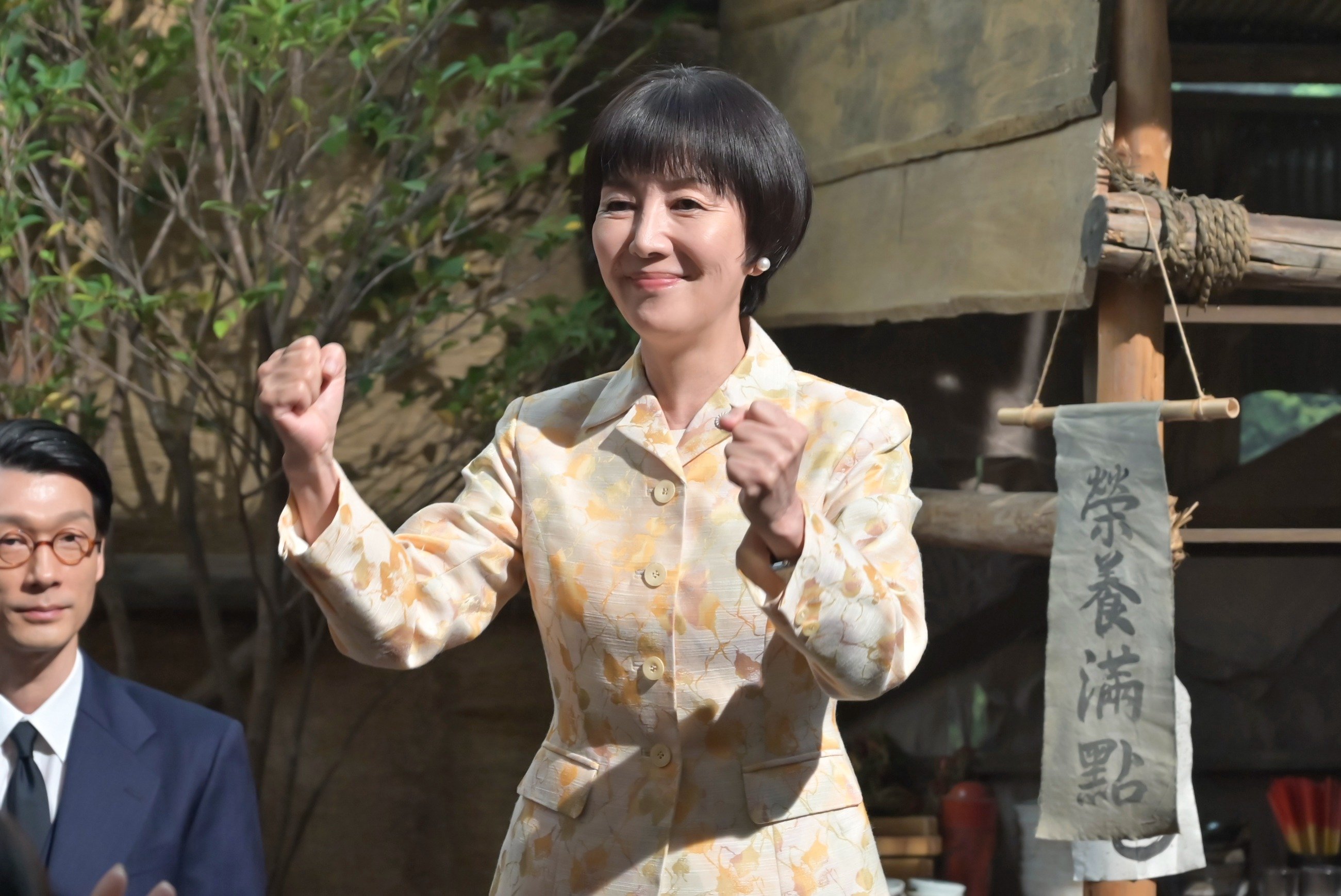 「選挙中は国民のため、当選したら自分のため」戸田恵子のセリフが皮肉すぎて焦る!【あんぱん第82回】