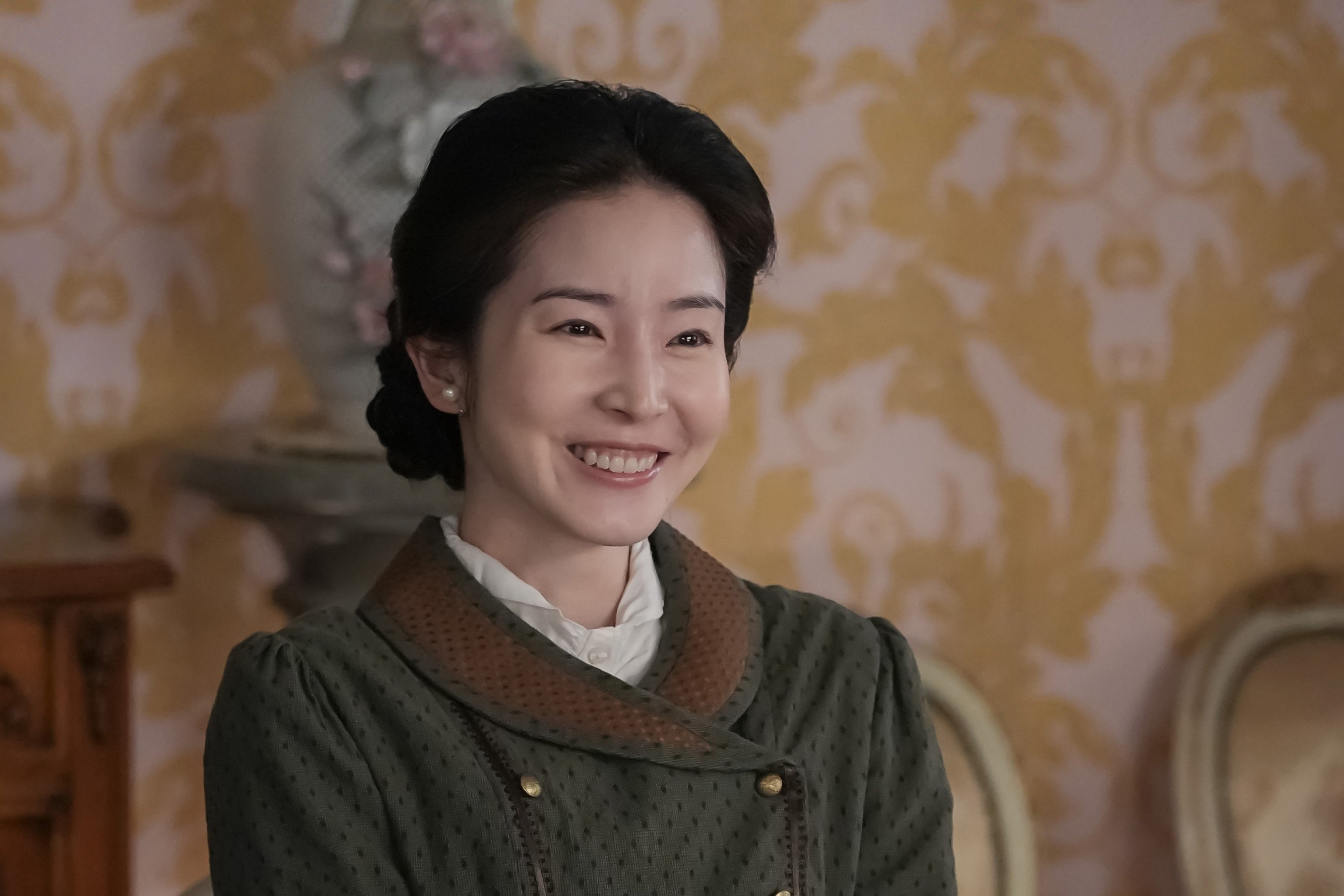 岡部たかしがささやいた英語の“愛の台詞”、池脇千鶴演じる妻の意外な反応〈ばけばけ第106回〉