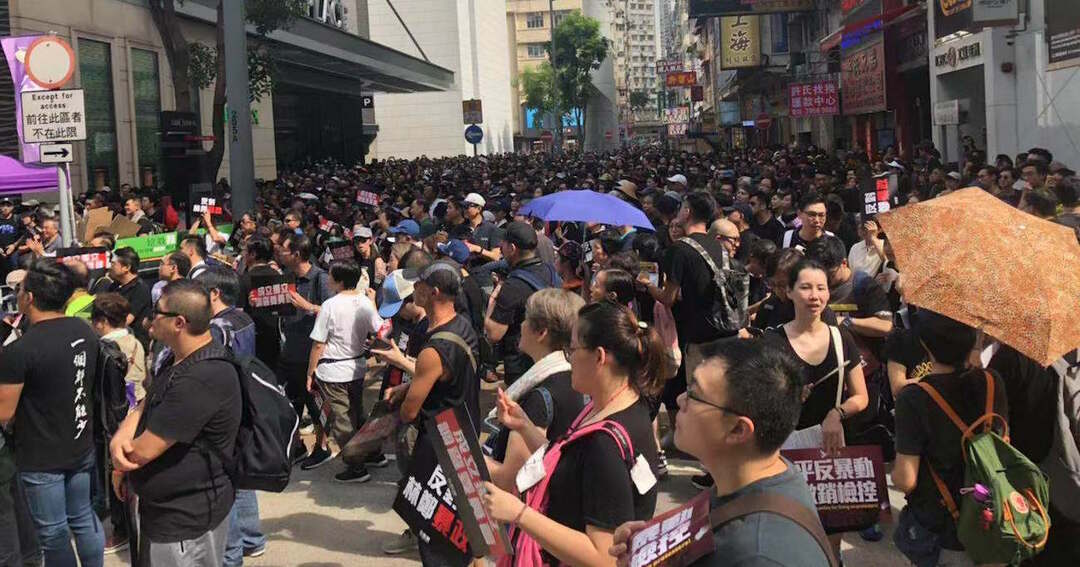 香港デモ