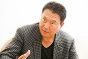 ［ロバート・キヨサキが語った金持ち父さんの“勝利の公式”］貯蓄に励む「貧乏父さん」は報われず、負債を活用する「金持ち父さん」はリッチに！