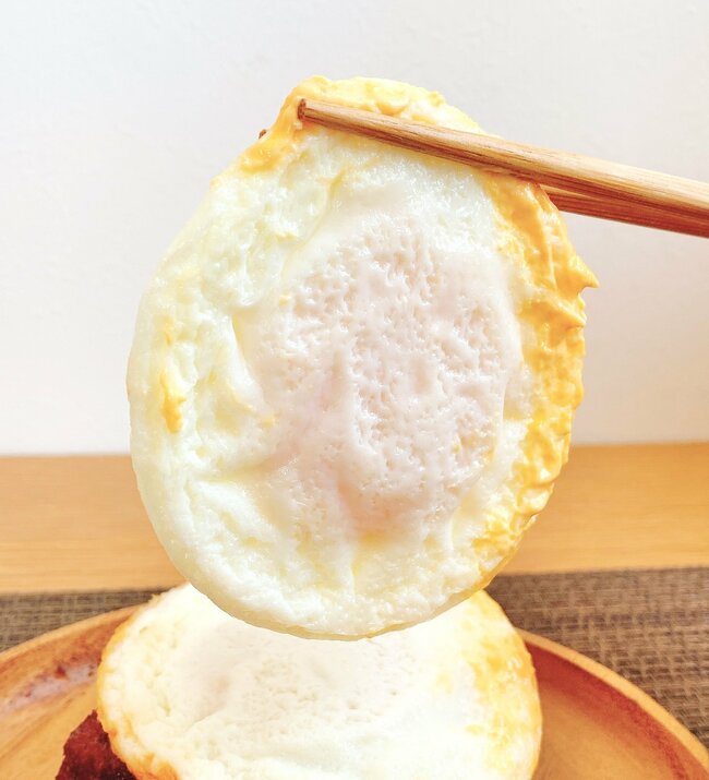 「ボリュームえぐい」「デカすぎる」ケンタッキーの“やけくそバーガー”卵たっぷりで幸福感がすごい！「思った以上にでかくて食べるの大変だった」《実食レビュー》