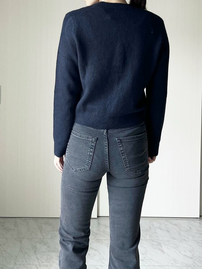 「着痩せできます！」GUの“1990円カーディガン”が秋冬コーデで大活躍！「3色購入し着回してます」「とても綺麗なシルエット」