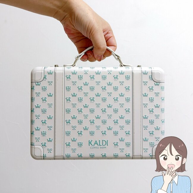 「可愛すぎるでしょ」「噂になってた」カルディの“トランクみたいなクッキー缶”が大人気「いっぱい入りそう！」《購入レビュー》