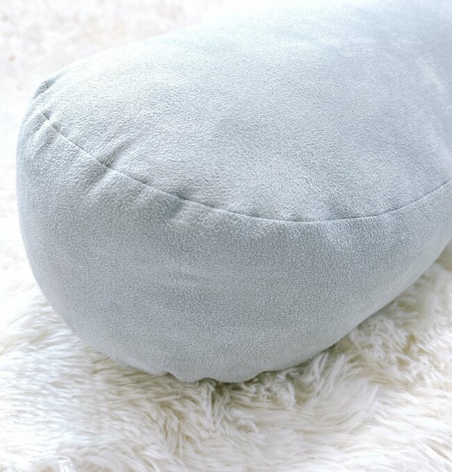 腰と背中がラクになった…！無印良品の“お餅みたいなクッション”がめちゃ使える！「柔らかくてもちもち！」「爆睡できた」