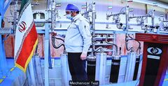 イラン、ウラン濃縮度60％に引き上げへ　核交渉に暗雲
