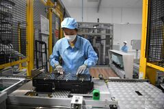 EVバッテリー用黒鉛、人造より天然へ需要シフト