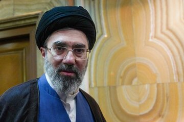 イラン新最高指導者、攻撃とホルムズ海峡閉鎖の継続誓う