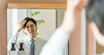 秋冬は抜け毛が進む!?「頭皮に良くない」5つの食習慣【管理栄養士が解説】