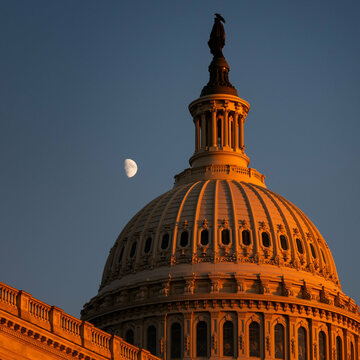 米政府、オバマケア補助金めぐる政治的リスクを懸念