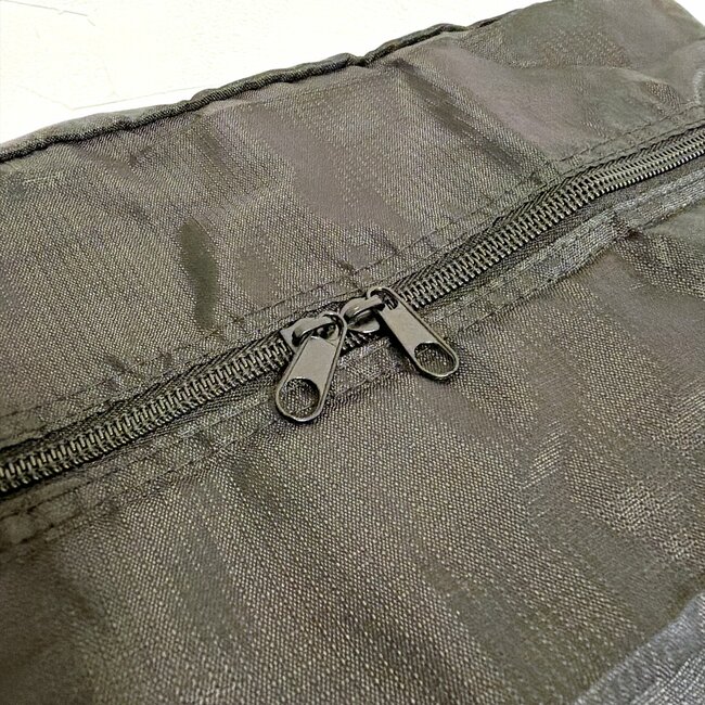 2泊分の荷物が入った!ダイソーの「ガバッと開く大容量バッグ」小さく畳めて天才すぎる!《購入レビュー》