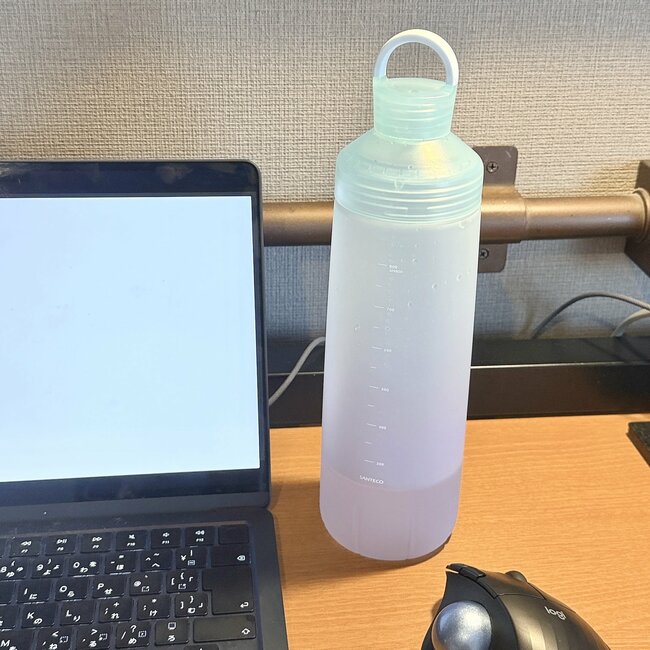 水を飲む量が増えました！アフタヌーンティーの「大容量おしゃれボトル」置いているだけで気分が上がります！《購入レビュー》