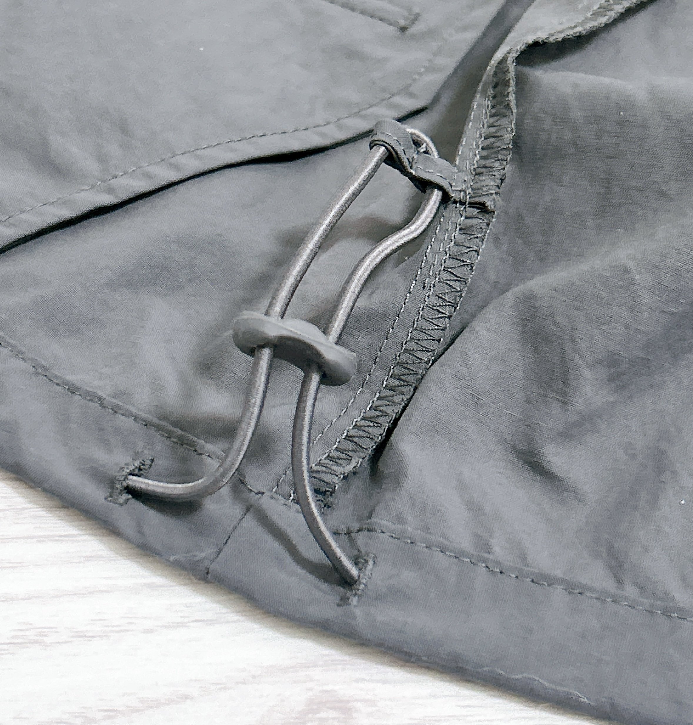 無印良品で“理想すぎる春アウター”見つけた…！UVカット付きで、ふんわり丸みのあるシルエットが可愛い！「スタイル良く見えます」「旅行にピッタリ」