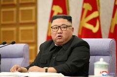 北朝鮮、正恩氏の伝記出版　コロナ不況で士気高揚狙う