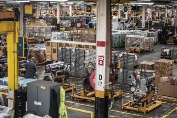 キャタピラーも移転、米製造業の南部シフト加速