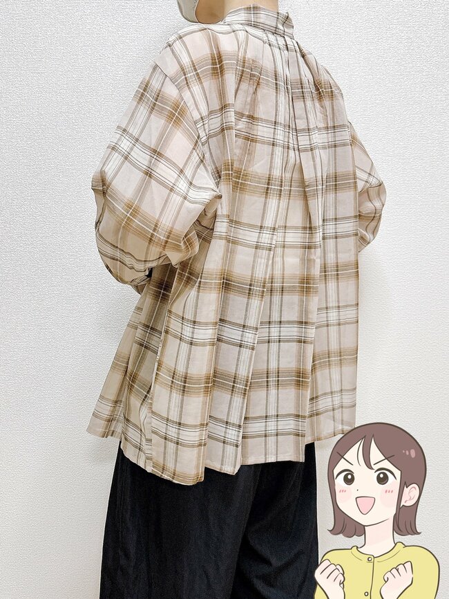 サッと羽織るだけでカワイイ！無印良品の“ふんわりシャツ”お尻まですっぽり隠せて優秀！「色違いも購入したい」「コスパ優秀な商品です」《購入レビュー》