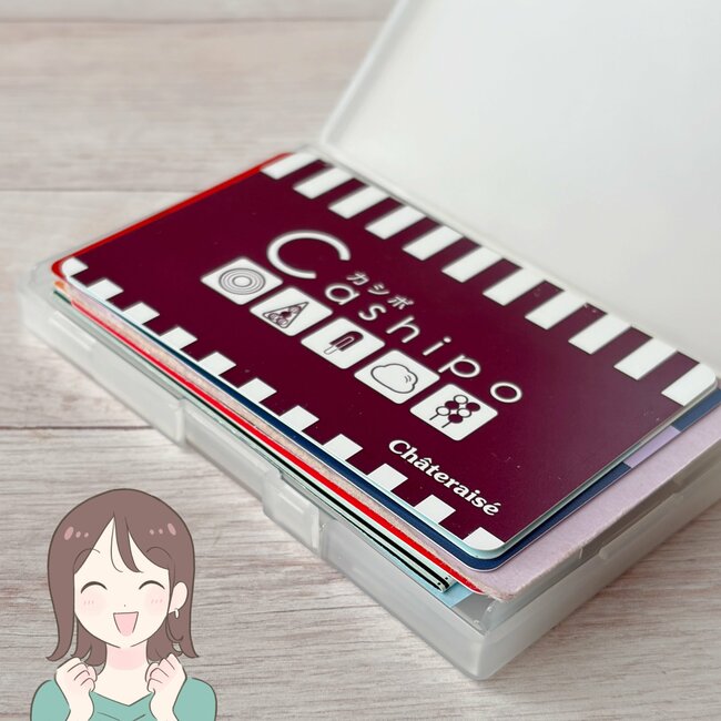 カードや診察券が30枚入った！無印良品の“天才ケース”優秀すぎて買い足したい！「重いお財布から解放されました」「コンパクトで便利！」