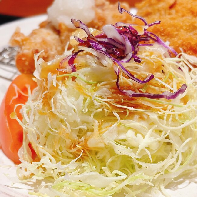 「毎日食べたい」大戸屋の“よくばり定食”好きなものだらけで幸せ！「これ選んどけば間違いなし」「安定して美味い」